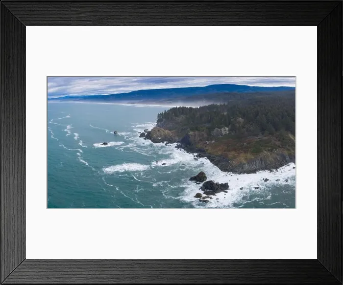 Framed Print : The Pacific Ocean washes against the rugged shoreline of northern California on a beautiful day. The Pacific Coast Highway runs along this area Framed Print : The Pacific Ocean washes against the rugged shoreline of northern California on a beautiful day. The Pacific Coast Highway runs along this area
