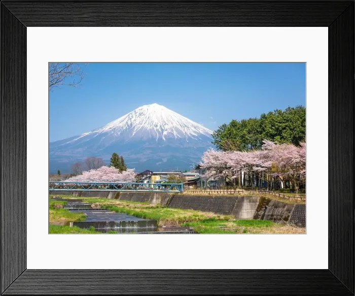Framed Print : Mt. Fuji viewed from rural Shizuoka Prefecture in spring season Framed Print : Mt. Fuji viewed from rural Shizuoka Prefecture in spring season