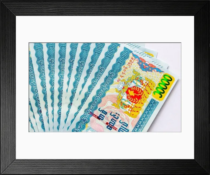 Framed Print : Myanmar 10, 000 kyat bank notes Framed Print : Myanmar 10, 000 kyat bank notes