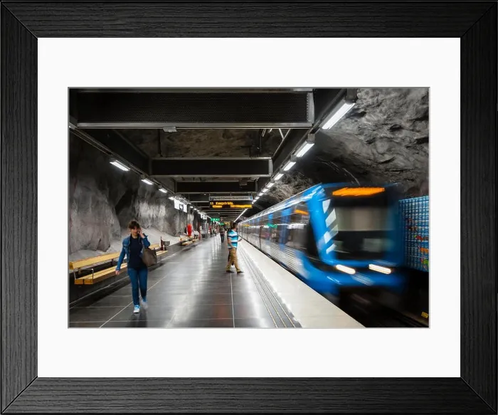 Framed Print : subway, station Fridhemsplan, incomming traing, Tunnelbana, Stockholm, Sweden Framed Print : subway, station Fridhemsplan, incomming traing, Tunnelbana, Stockholm, Sweden