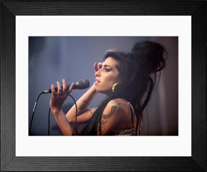 Framed Print : Amy Winehouse Vodafone TBA - Bristol. Amy Winehouse performs during an exclusive Vodafone TBA concert at Circomedia in Bristol Framed Print : Amy Winehouse Vodafone TBA - Bristol. Amy Winehouse performs during an exclusive Vodafone TBA concert at Circomedia in Bristol