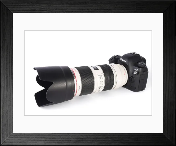 Framed Print : Canon 5D MARK IV DSLR camera with 70-200mm F2.8L IS II lens isolated on white background Framed Print : Canon 5D MARK IV DSLR camera with 70-200mm F2.8L IS II lens isolated on white background