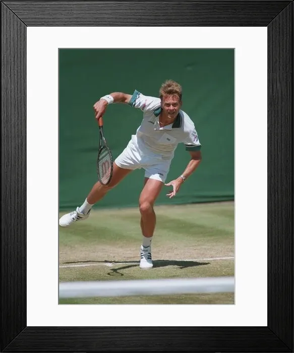 Framed Print : STEFAN EDBERG WIMBLEDON 05 July 1995 Framed Print : STEFAN EDBERG WIMBLEDON 05 July 1995