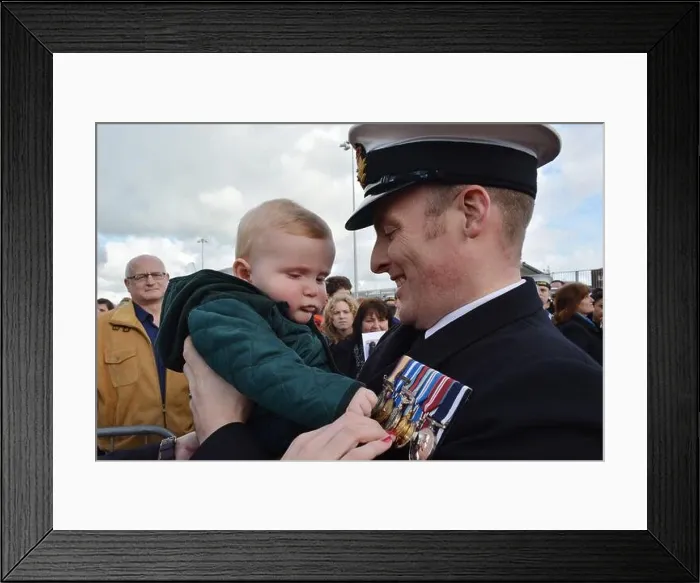 Framed Print : HMS Daring returns mome Framed Print : HMS Daring returns mome