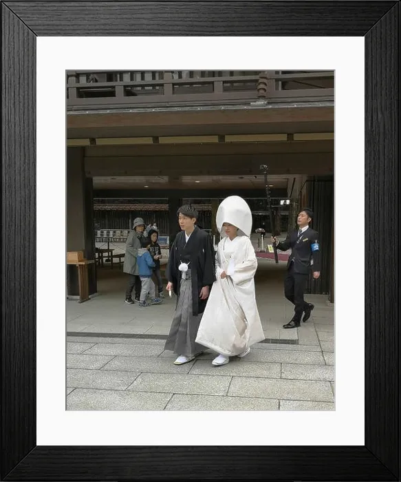 Framed Print : SEEN IN TOKYO Framed Print : SEEN IN TOKYO