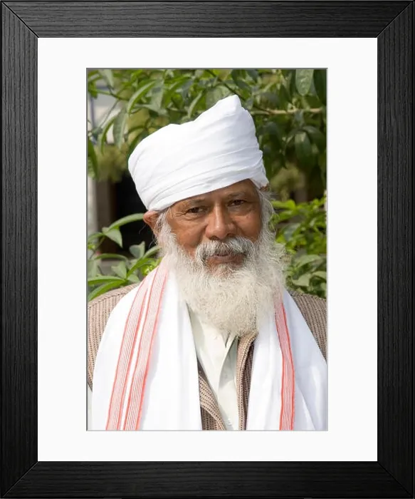 Framed Print : twenty fourth acharya shree vivek das saheb, kabir math, varanasi, uttar pradesh, Asia, India Framed Print : twenty fourth acharya shree vivek das saheb, kabir math, varanasi, uttar pradesh, Asia, India