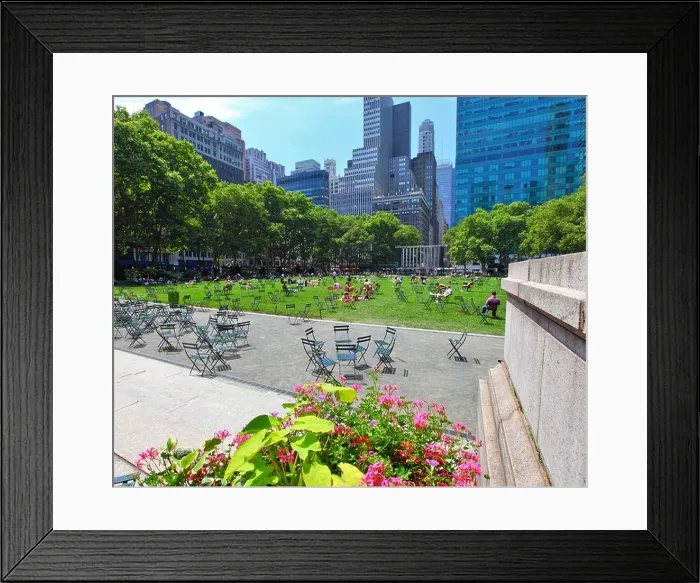 Framed Print : Bryant Park in manhattan New York city on a summers day Framed Print : Bryant Park in manhattan New York city on a summers day