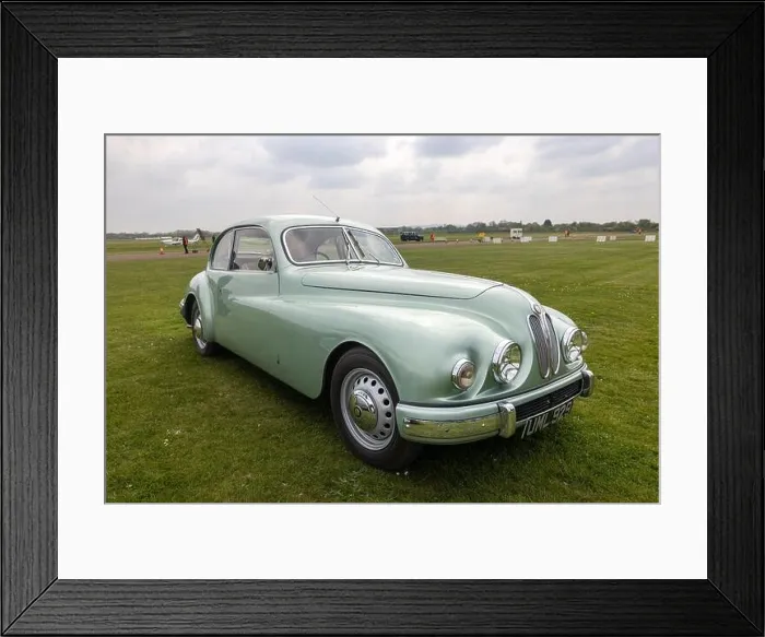 Framed Print : 1952 Bristol 401 ‘UML 929 on display at the April Scramble held at the Bicester Heritage Centre on the 23rd April 2022 Framed Print : 1952 Bristol 401 ‘UML 929 on display at the April Scramble held at the Bicester Heritage Centre on the 23rd April 2022