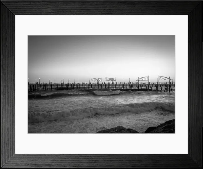 Framed Print : A grayscale shot of the Redondo beach, Los Angeles, California Framed Print : A grayscale shot of the Redondo beach, Los Angeles, California