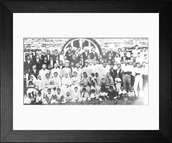 Framed Print : Mahatma Gandhi with members of Phoenix Settlement, Phoenix, KwaZulu Natal, Durban, South Africa, 1905, old vintage 1900s picture Framed Print : Mahatma Gandhi with members of Phoenix Settlement, Phoenix, KwaZulu Natal, Durban, South Africa, 1905, old vintage 1900s picture