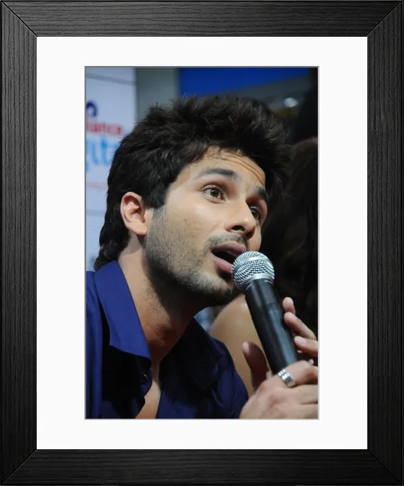 Framed Print : Indan Bollywood Film Actor Shahid kapoor India Asia Framed Print : Indan Bollywood Film Actor Shahid kapoor India Asia