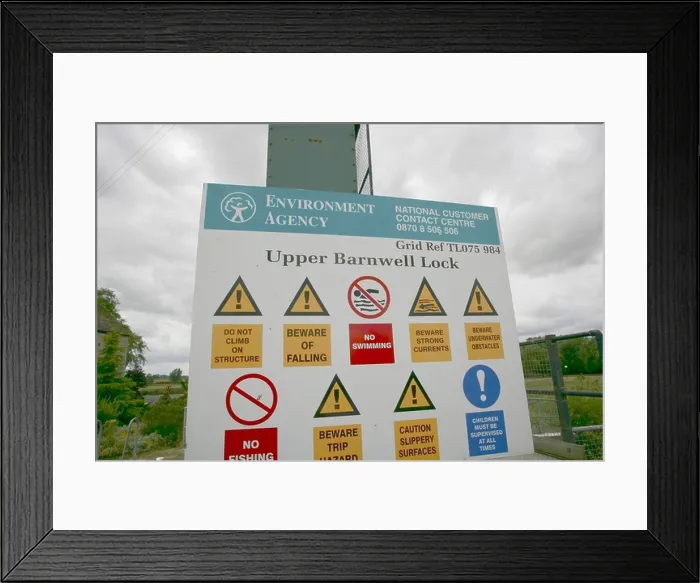 Framed Print : upper barnwell lock the mill at oundle restaurant alongside river nene navigation northamptonshire england midlands Framed Print : upper barnwell lock the mill at oundle restaurant alongside river nene navigation northamptonshire england midlands