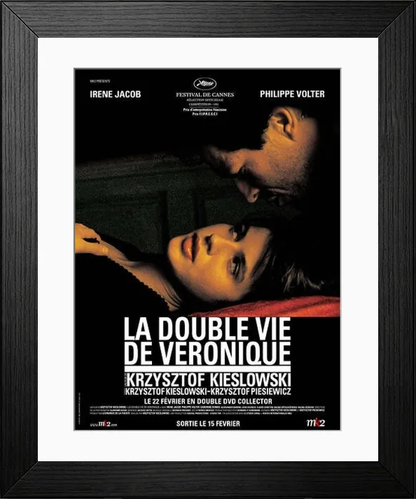 Framed Print : La Double vie de Véronique The Double Life of Veronique Year: 1991 - France  /  Poland Director: Krzysztof Kieslowski Movie poster (Fr)