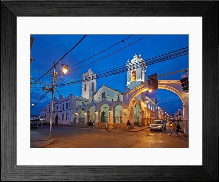 Framed Print : night shot church of San Francisco, Calle San Alberto, colonial buildings, Sucre, Bolivia, South America Framed Print : night shot church of San Francisco, Calle San Alberto, colonial buildings, Sucre, Bolivia, South America