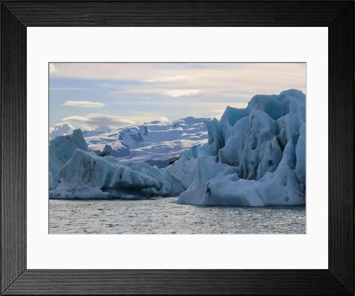 Framed Print : Icebergs in Jökulsarlon Glacier Lagoon- Iceland Framed Print : Icebergs in Jökulsarlon Glacier Lagoon- Iceland