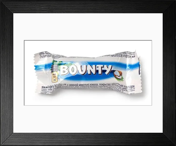 Framed Print : Anapa, RUSSIA - December 10, 2022: Bounty chocolate bar. Studio shot, isolated on white background Framed Print : Anapa, RUSSIA - December 10, 2022: Bounty chocolate bar. Studio shot, isolated on white background