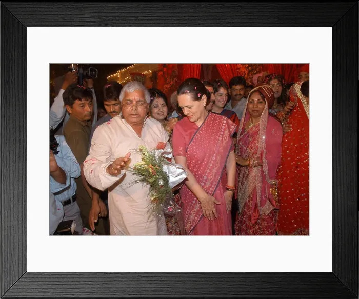 Framed Print : Sonia Gandhi and Lalu Prasad Yadav Framed Print : Sonia Gandhi and Lalu Prasad Yadav