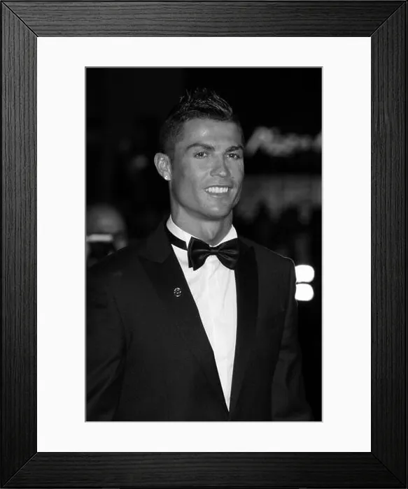 Framed Print : London, UK, 9th Nov 2015: Cristiano Ronaldo attends Ronaldo world film premiere in London Framed Print : London, UK, 9th Nov 2015: Cristiano Ronaldo attends Ronaldo world film premiere in London