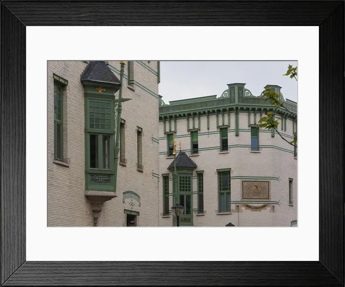 Framed Print : Antwerpen, Anvers, Jugendstilviertel in Berchem - Antwerp, berchem, Art Nouveau District Framed Print : Antwerpen, Anvers, Jugendstilviertel in Berchem - Antwerp, berchem, Art Nouveau District