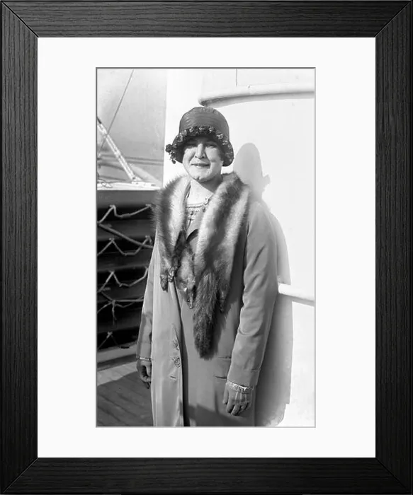 Framed Print : Gertrude Ederle. Portrait of the American swimmer and Olympic champion, Gertrude Caroline Ederle (1905-2003), Bain News Service, 1925 Framed Print : Gertrude Ederle. Portrait of the American swimmer and Olympic champion, Gertrude Caroline Ederle (1905-2003), Bain News Service, 1925