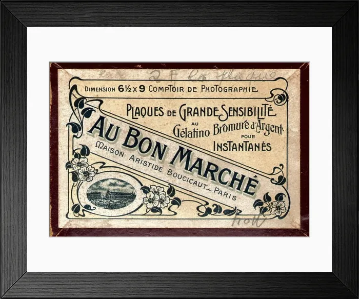 Framed Print : AJAXNETPHOTO. 1997. SOUTHAMPTON, ENGLAND. - BOX LID OF OLD 19TH EARLY 20TH CENTURY AU BON MARCHE PHOTOGRAPHIC DRY PLATES MADE IN FRANCE BY MAISON