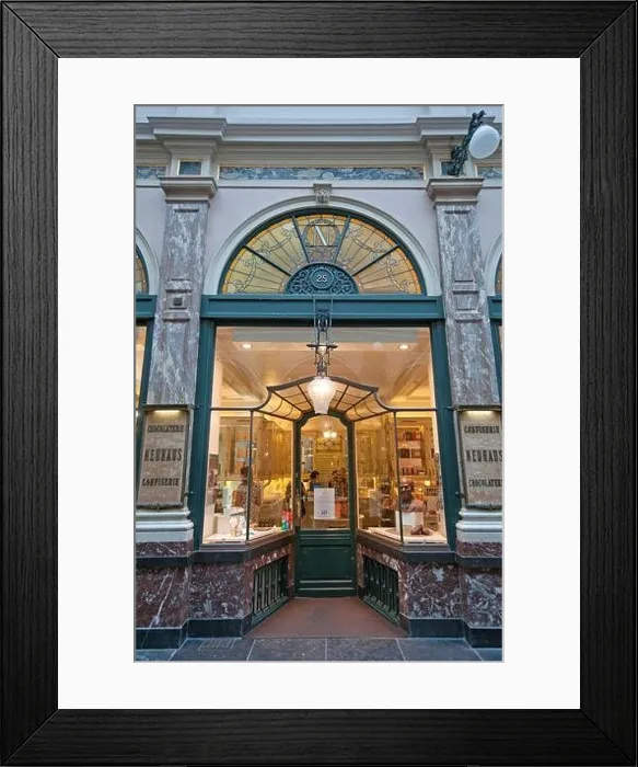 Framed Print : Neuhaus chocolaterie shop in Galeries Saint Hubert, Brussels, belgium Framed Print : Neuhaus chocolaterie shop in Galeries Saint Hubert, Brussels, belgium