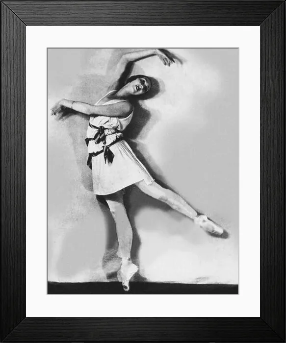 Framed Print : Felia Dubrovska in the Ballet Apollon musagète by Igor Stravinsky. Costume design by Coco Chanel. Museum: PRIVATE COLLECTION. Author: ANONYMOUS Framed Print : Felia Dubrovska in the Ballet Apollon musagète by Igor Stravinsky. Costume design by Coco Chanel. Museum: PRIVATE COLLECTION. Author: ANONYMOUS