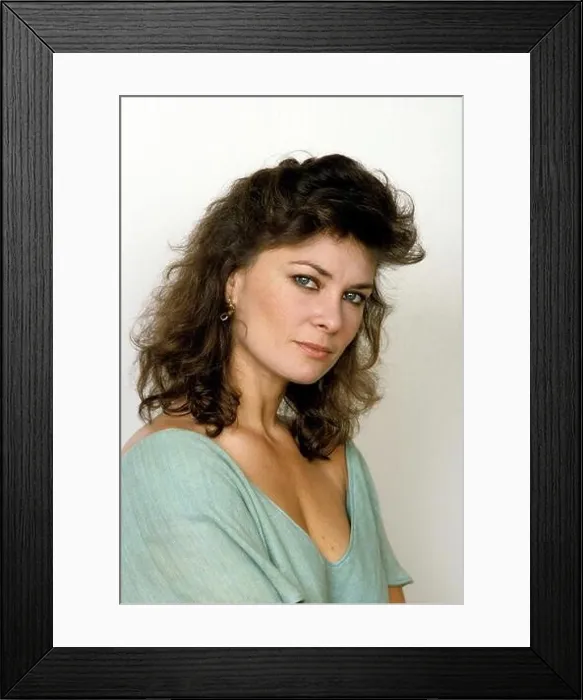 Framed Print : JANE BADLER ; b.1953, American actress and singer ; portrait ; February 1986 ; Credit : Lynn McAfee / Performing Arts Images ; Framed Print : JANE BADLER ; b.1953, American actress and singer ; portrait ; February 1986 ; Credit : Lynn McAfee / Performing Arts Images ;