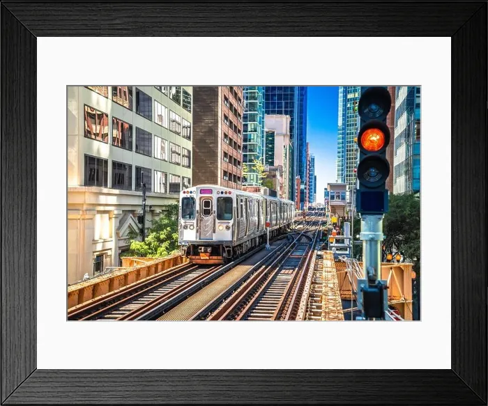 Framed Print : Chicago L elevated rapid transit system station and train view, Illinois, USA Framed Print : Chicago L elevated rapid transit system station and train view, Illinois, USA