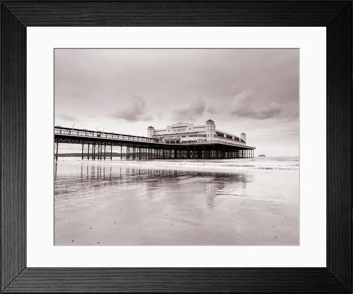 Framed Print : The old Grand Pier at Weston-super-Mare before it was destroyed by fire, North Somerset England Framed Print : The old Grand Pier at Weston-super-Mare before it was destroyed by fire, North Somerset England