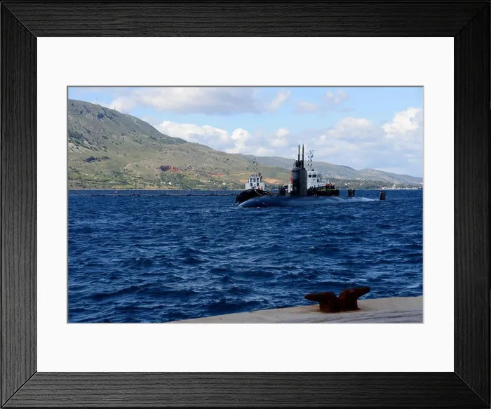 Framed Print : 140418-N-JE719-036 SOUDA BAY, Greece (April 18, 2014) – The Los Angeles-class submarine USS San Juan (SSN 751) Framed Print : 140418-N-JE719-036 SOUDA BAY, Greece (April 18, 2014) – The Los Angeles-class submarine USS San Juan (SSN 751)
