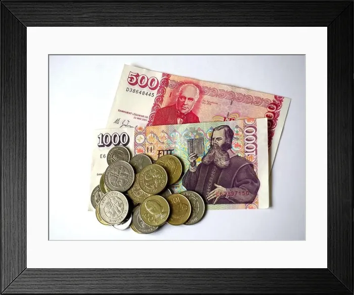 Framed Print : Icelandic króna, banknote, coins, Isländische Krone, íslensk króna, izlandi korona Framed Print : Icelandic króna, banknote, coins, Isländische Krone, íslensk króna, izlandi korona