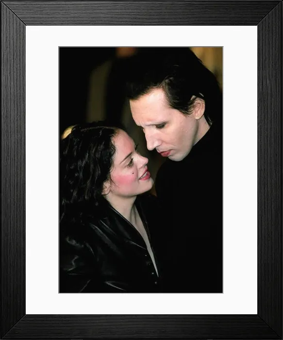 Framed Print : MARILYN MANSON ROSE MCGOWAN LOS ANGELES USA 01 December 1999 Framed Print : MARILYN MANSON ROSE MCGOWAN LOS ANGELES USA 01 December 1999