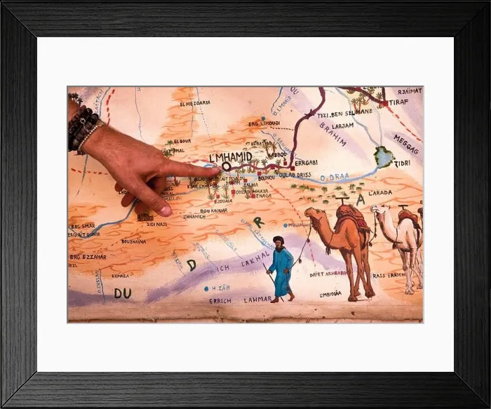 Framed Print : Morocco, Anti Atlas, Draa Valley, Agdz, a village on the road from Marrakech to Tomboctou or Timbuktu Framed Print : Morocco, Anti Atlas, Draa Valley, Agdz, a village on the road from Marrakech to Tomboctou or Timbuktu