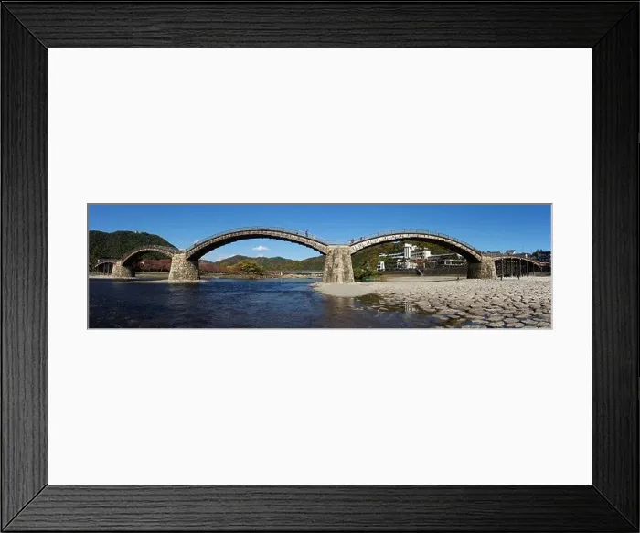 Framed Print : Kintaikyo Bridge in Iwakuni City, Yamaguchi Prefecture, Japan Framed Print : Kintaikyo Bridge in Iwakuni City, Yamaguchi Prefecture, Japan