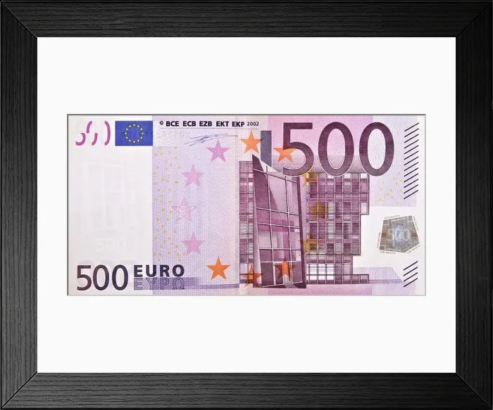 Framed Print : Ein 500 Euro Schein. Diesen Geldschein möchte die Bundesregierung gerne abschaffen Framed Print : Ein 500 Euro Schein. Diesen Geldschein möchte die Bundesregierung gerne abschaffen