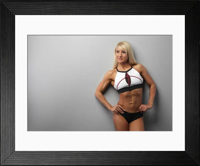 Framed Print : Athletic beautiful blonde girl wears sportswear Framed Print : Athletic beautiful blonde girl wears sportswear