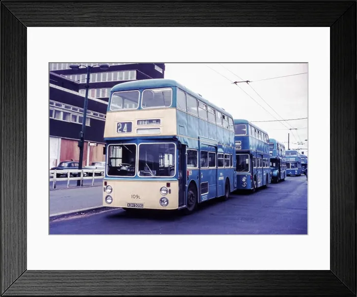 Framed Print : Walsall, UK - Summer 1970 Framed Print : Walsall, UK - Summer 1970