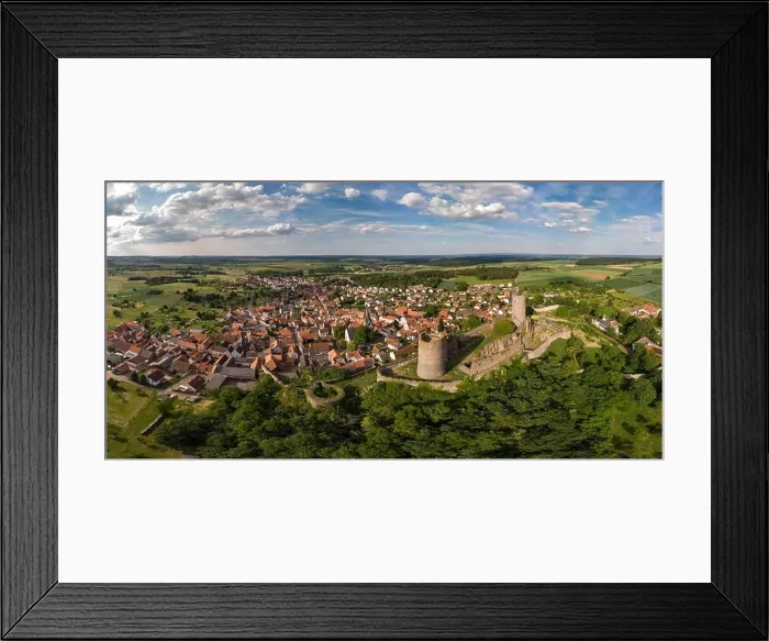 Framed Print : MÜNZENBERG / GERMANY - MAY 23rd Framed Print : MÜNZENBERG / GERMANY - MAY 23rd
