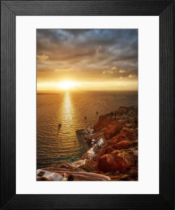 Framed Print : Santorini, Greek Island in the Aegean taken in April 2018 Framed Print : Santorini, Greek Island in the Aegean taken in April 2018