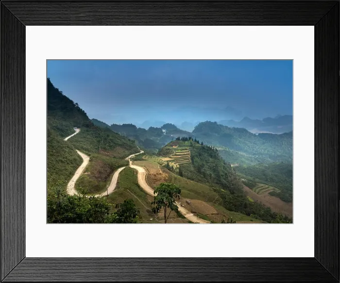 Framed Print : The road on the high mountain in the province Ha Giang, Vietnam Framed Print : The road on the high mountain in the province Ha Giang, Vietnam