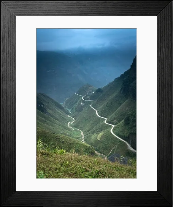 Framed Print : The road on the high mountain in the province Ha Giang, Vietnam Framed Print : The road on the high mountain in the province Ha Giang, Vietnam
