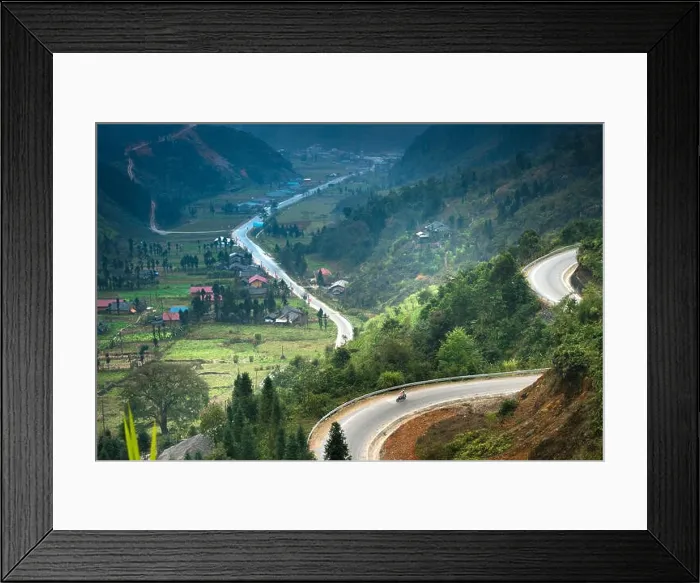 Framed Print : The road on the high mountain in the province Ha Giang, Vietnam Framed Print : The road on the high mountain in the province Ha Giang, Vietnam