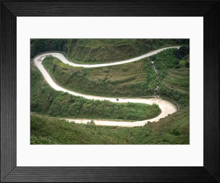 Framed Print : The road on the high mountain in the province Ha Giang, Vietnam Framed Print : The road on the high mountain in the province Ha Giang, Vietnam