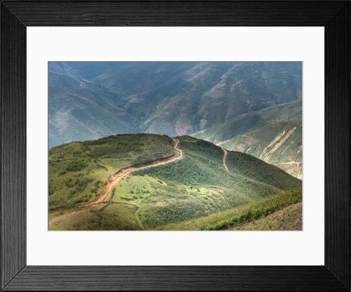 Framed Print : majestic scenery of Ta Xua mountain in Son La province, Vietnam Framed Print : majestic scenery of Ta Xua mountain in Son La province, Vietnam