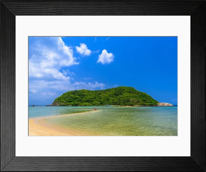 Framed Print : Path to Ko Ma island, Mae Haad Beach, Koh Phangan, Suratthani, Thailand Framed Print : Path to Ko Ma island, Mae Haad Beach, Koh Phangan, Suratthani, Thailand