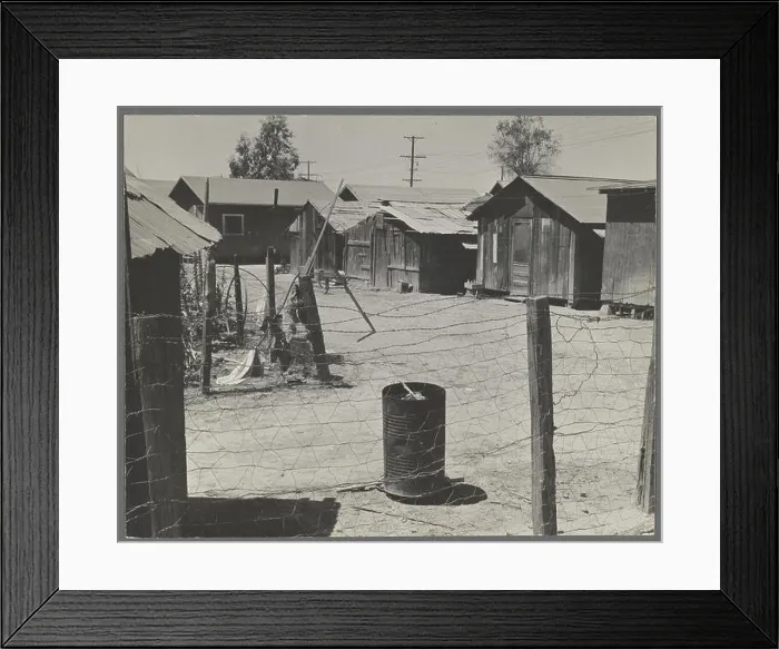 Framed Print : phot from the great depression in america around the 1930s Framed Print : phot from the great depression in america around the 1930s