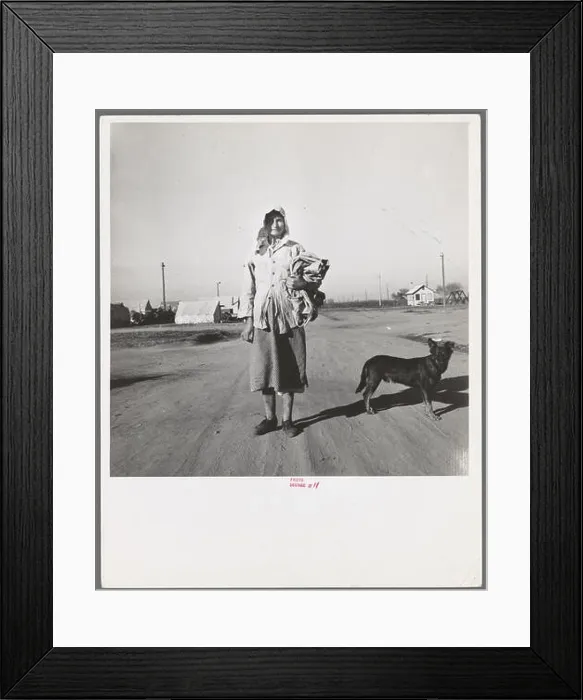 Framed Print : phot from the great depression in america around the 1930s Framed Print : phot from the great depression in america around the 1930s