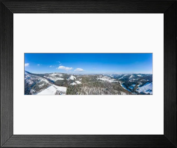 Framed Print : Panoramic view of the winter mountains Framed Print : Panoramic view of the winter mountains