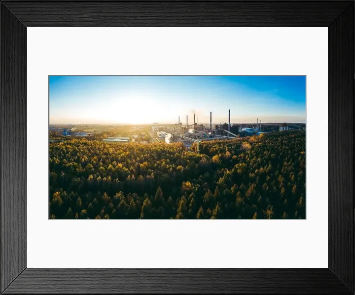 Framed Print : industrial landscape with heavy pollution produced by a large factory Framed Print : industrial landscape with heavy pollution produced by a large factory